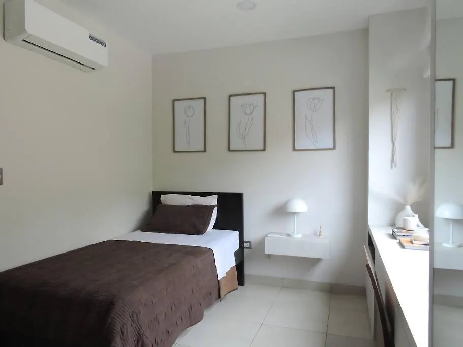 Departamento En Guayaquil Con Balcon Y Espectacular Vista Διαμέρισμα
