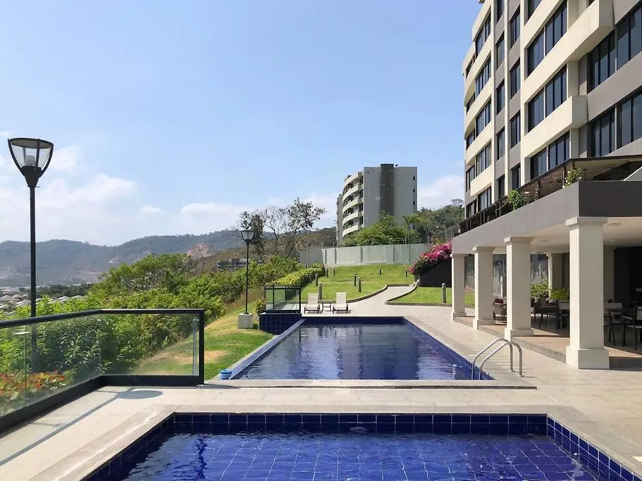 Apartamento Departamento En Guayaquil Con Balcon Y Espectacular Vista