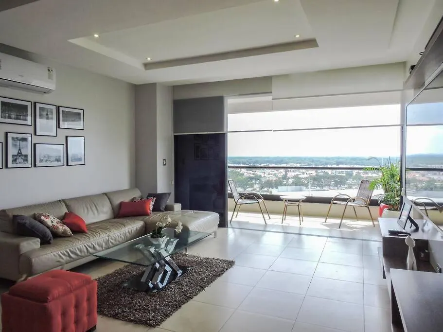 Apartamento Departamento En Guayaquil Con Balcon Y Espectacular Vista 0*,